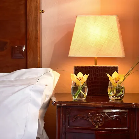 Castelo De Hotel 4*