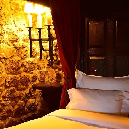 Castelo De Hotel 4*