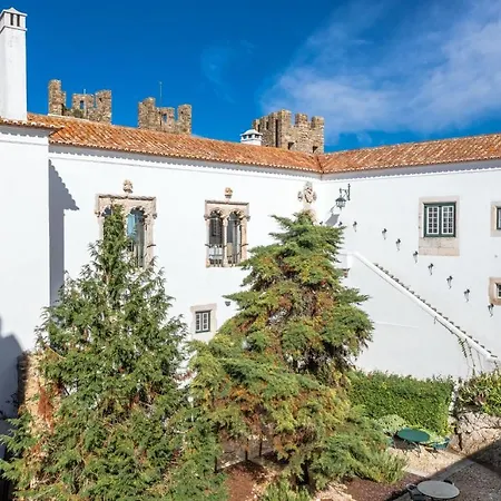 فندق Castelo De 4*