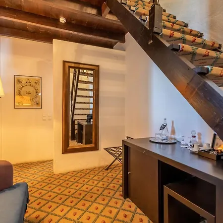 Hotel Castelo De 4*
