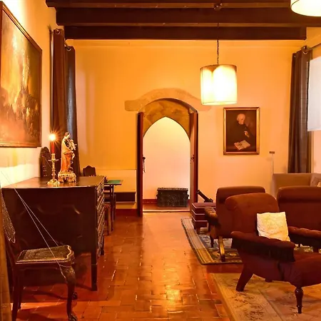 Castelo De Hotell 4*