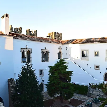 فندق Castelo De 4*